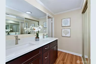 2219 13th Avenue W #1, Seattle, WA 98119 - Photo 9