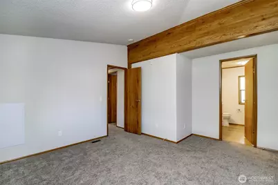 836 Harman Way S #8, Orting, WA 98360 - Photo 17