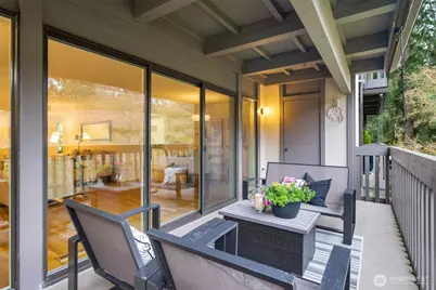 1606 NE 140th Street #N4, Seattle, WA 98125 - Photo 11