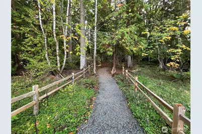 13809 SE 85th Street, Newcastle, WA 98059 - Photo 35