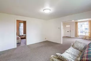 116 E 4th St, Centralia, WA 98531 - Photo 9