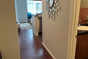 2721 1st Ave, Seattle, WA 98121 - Photo 9