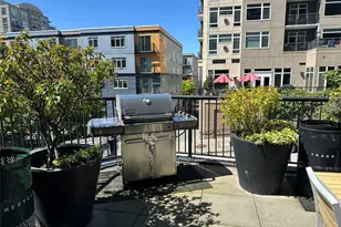 2721 1st Ave, Seattle, WA 98121 - Photo 23