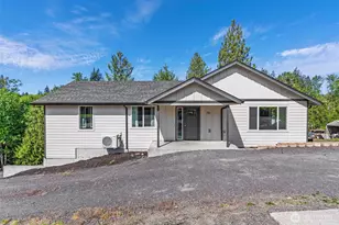 151 Alpha Dr, Longview, WA 98632 - Photo 3