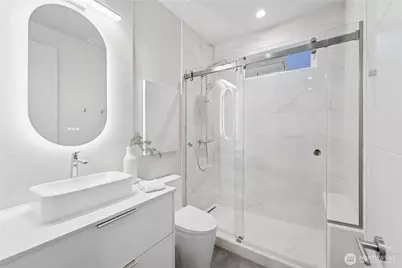 13220 NE 70th Street, Redmond, WA 98052 - Photo 37