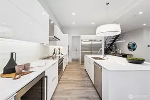 13220 NE 70th St, Redmond, WA 98052 - Photo 13