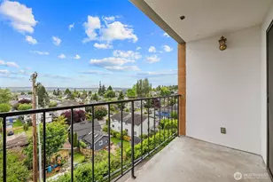 3425 Colby Ave, Everett, WA 98201 - Photo 5