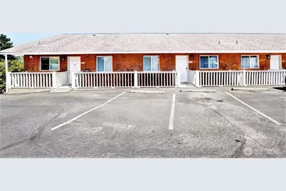 1515 Ocean Beach Boulevard #202, Long Beach, WA 98631 - Photo 1