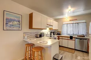 1515 Ocean Beach Blvd, Long Beach, WA 98631 - Photo 9