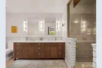2161 E Interlaken Boulevard, Seattle, WA 98112 - Photo 19