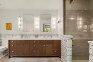 2161 E Interlaken Blvd, Seattle, WA 98112 - Photo 19