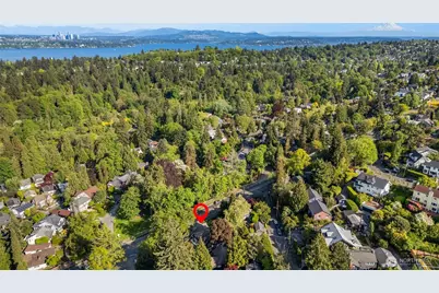 2161 E Interlaken Boulevard, Seattle, WA 98112 - Photo 39