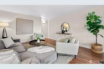 11515 Greenwood Avenue N #B, Seattle, WA 98133 - Photo 5