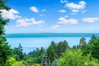 11515 Greenwood Avenue N #B, Seattle, WA 98133 - Photo 7