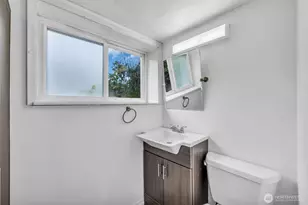 23319 11th Pl S, Des Moines, WA 98198 - Photo 23