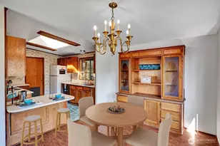 1402 22nd St NE, Auburn, WA 98002 - Photo 5