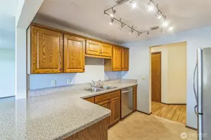 921 Pershing Ave, Bremerton, WA 98312 - Photo 9