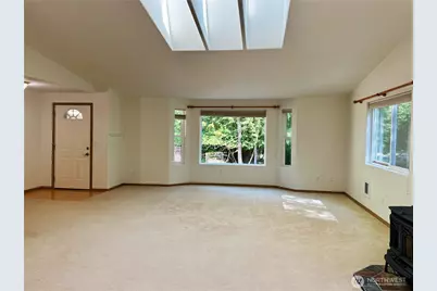 301 Pointes Drive E, Shelton, WA 98584 - Photo 3