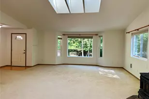 301 Pointes Dr E, Shelton, WA 98584 - Photo 3