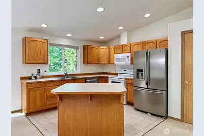 301 Pointes Drive E, Shelton, WA 98584 - Photo 17