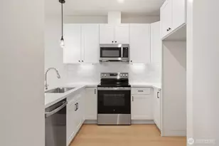 669 W Hendrickson, Sequim, WA 98382 - Photo 9