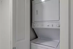 23120 SE Black Nugget Rd, Issaquah, WA 98029 - Photo 13