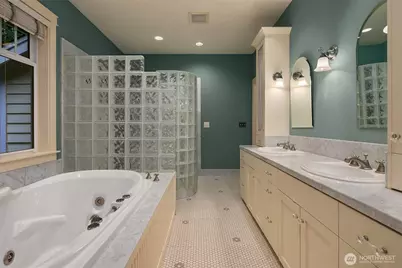 19603 238th Avenue NE, Woodinville, WA 98077 - Photo 19