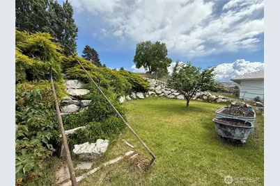 12 Dewberry Avenue W, Omak, WA 98841 - Photo 25