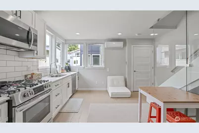 3638 36th Avenue S #B, Seattle, WA 98144 - Photo 7