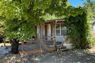 320 Pine Tree Rd, Toledo, WA 98591 - Photo 3