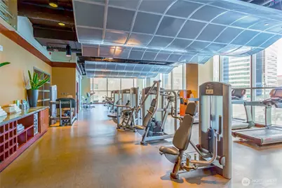 737 Olive Way #2703, Seattle, WA 98101 - Photo 19