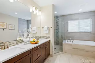 9827 NE 20th St, Bellevue, WA 98004 - Photo 27