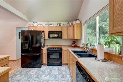 9535 Olalla Valley Road SE, Port Orchard, WA 98367 - Photo 13