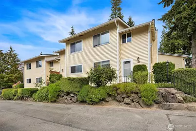 12024 101st Avenue NE #E3, Kirkland, WA 98034 - Photo 1