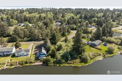 893 Albion Avenue SE, Ocean Shores, WA 98569 - Photo 13