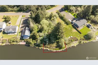 893 Albion Avenue SE, Ocean Shores, WA 98569 - Photo 3