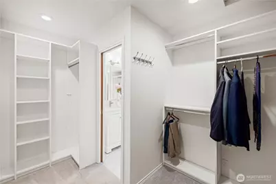 8484 NE County Park Road, Bainbridge Island, WA 98110 - Photo 25