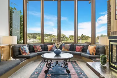 2180 Cove Drive, Oak Harbor, WA 98277 - Photo 7