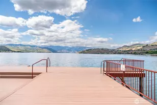 322 W Woodin Ave, Chelan, WA 98816 - Photo 23