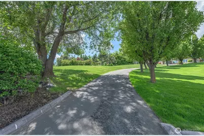 1400 Westpoint Place, Wenatchee, WA 98801 - Photo 3