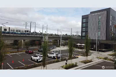 104 NE 94th Street, Seattle, WA 98115 - Photo 21