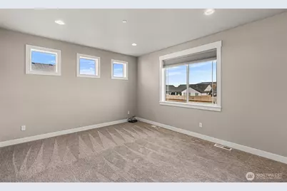 985 Spring Mountain Drive, Wenatchee, WA 98801 - Photo 13