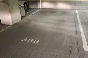 900 Lenora St, Seattle, WA 98121 - Photo 23