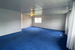 1050 Howard St, Raymond, WA 98577 - Photo 3