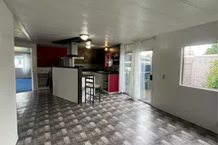 1050 Howard St, Raymond, WA 98577 - Photo 5