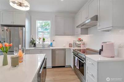 1415 29th Avenue #C, Seattle, WA 98122 - Photo 5