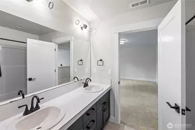 6708 6th Street E, Fife, WA 98424 - Photo 29