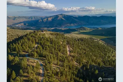 1831 Cottontail Lane, Chelan, WA 98816 - Photo 3