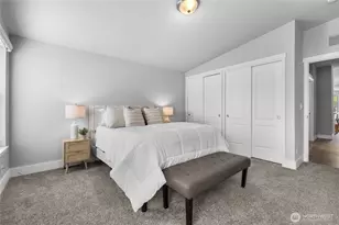 2076 Crystal Mountain Dr, Enumclaw, WA 98022 - Photo 9