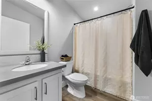 2076 Crystal Mountain Dr, Enumclaw, WA 98022 - Photo 7